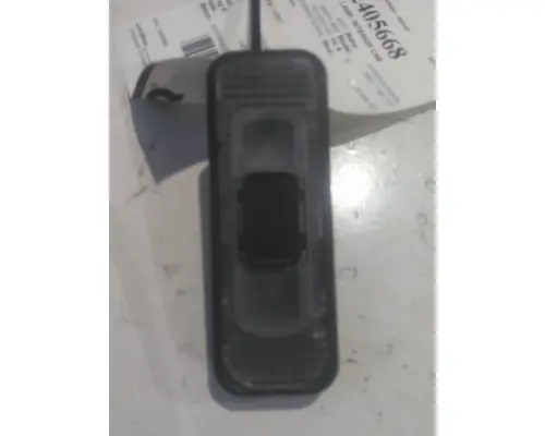 INTERNATIONAL PROSTAR 122 INTERIOR CAB LIGHT