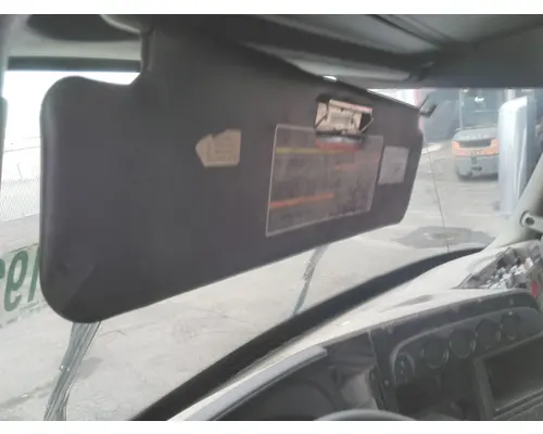 INTERNATIONAL PROSTAR 122 INTERIOR SUN VISOR