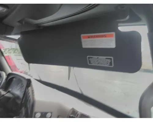 INTERNATIONAL PROSTAR 122 INTERIOR SUN VISOR
