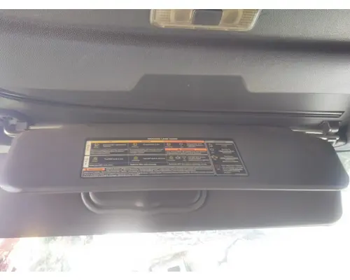 INTERNATIONAL PROSTAR 122 INTERIOR SUN VISOR