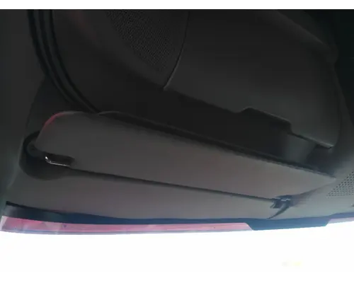 INTERNATIONAL PROSTAR 122 INTERIOR SUN VISOR