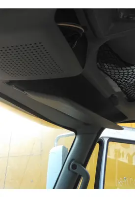 INTERNATIONAL PROSTAR 122 INTERIOR SUN VISOR
