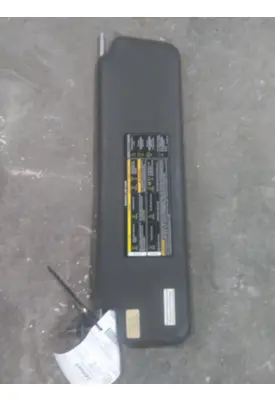 INTERNATIONAL PROSTAR 122 INTERIOR SUN VISOR