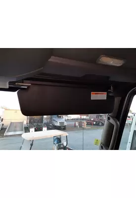 INTERNATIONAL PROSTAR 122 INTERIOR SUN VISOR