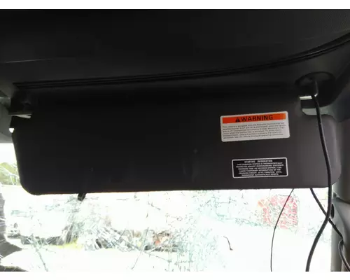 INTERNATIONAL PROSTAR 122 INTERIOR SUN VISOR