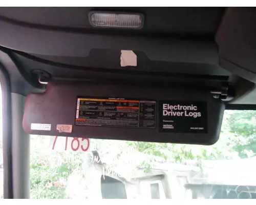 INTERNATIONAL PROSTAR 122 INTERIOR SUN VISOR
