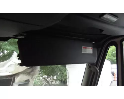 INTERNATIONAL PROSTAR 122 INTERIOR SUN VISOR
