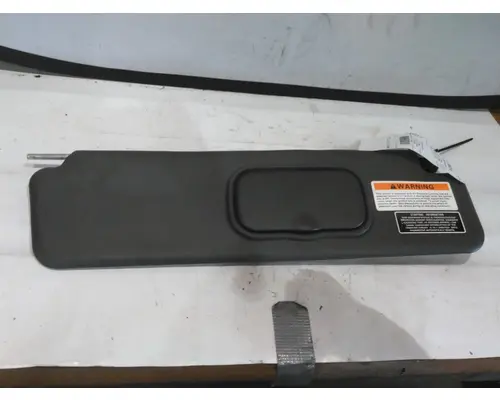 INTERNATIONAL PROSTAR 122 INTERIOR SUN VISOR