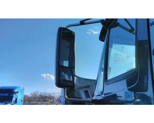 INTERNATIONAL PROSTAR 122 MIRROR ASSEMBLY CABDOOR