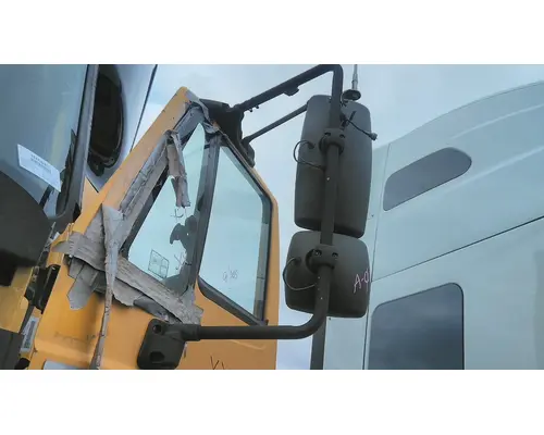 INTERNATIONAL PROSTAR 122 MIRROR ASSEMBLY CABDOOR