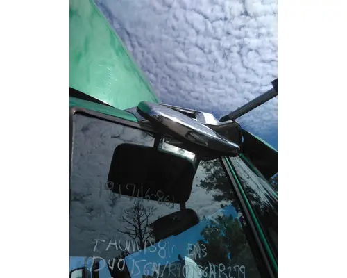 INTERNATIONAL PROSTAR 122 MIRROR LOOK DOWN