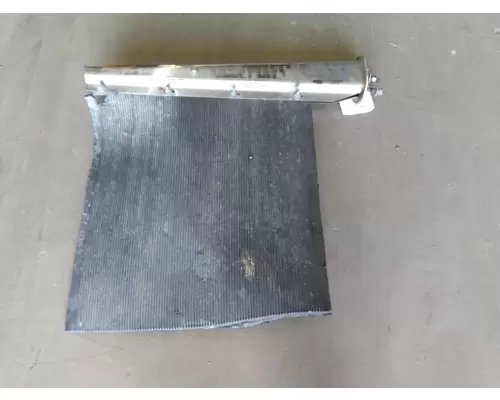 INTERNATIONAL PROSTAR 122 MUD FLAP HANGER