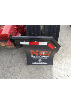 INTERNATIONAL PROSTAR 122 MUD FLAP HANGER