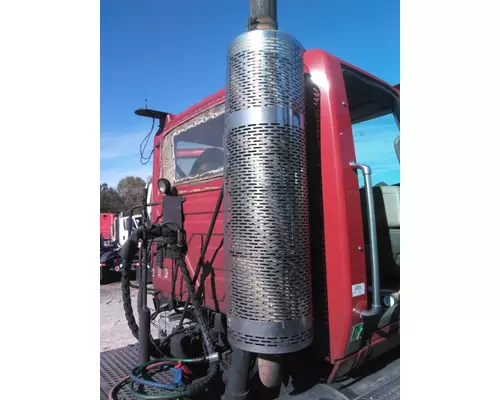 INTERNATIONAL PROSTAR 122 MUFFLER SHIELD