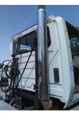 INTERNATIONAL PROSTAR 122 MUFFLER SHIELD