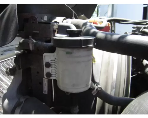INTERNATIONAL PROSTAR 122 POWER STEERING RESERVOIR
