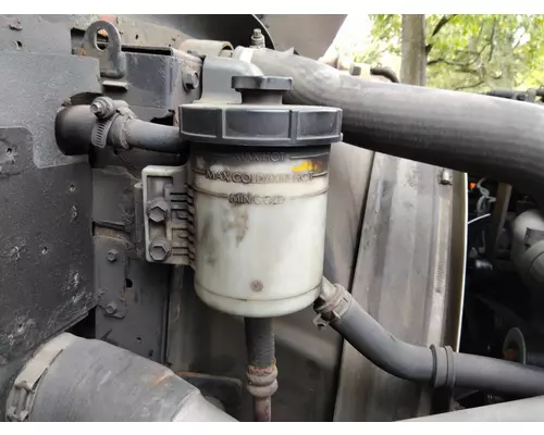 INTERNATIONAL PROSTAR 122 POWER STEERING RESERVOIR