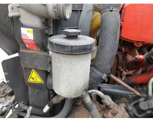 INTERNATIONAL PROSTAR 122 POWER STEERING RESERVOIR