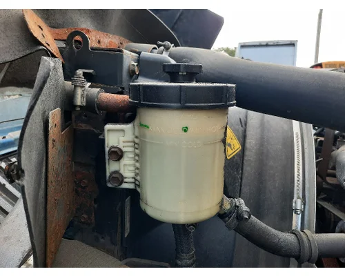 INTERNATIONAL PROSTAR 122 POWER STEERING RESERVOIR