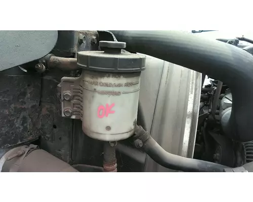 INTERNATIONAL PROSTAR 122 POWER STEERING RESERVOIR
