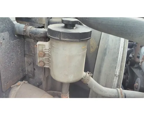 INTERNATIONAL PROSTAR 122 POWER STEERING RESERVOIR