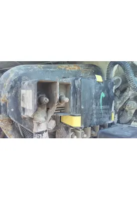 INTERNATIONAL PROSTAR 122 POWERNET DISTRIBUTION BOX (PNDB)