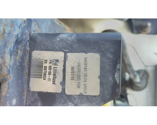 INTERNATIONAL PROSTAR 122 POWERNET DISTRIBUTION BOX (PNDB)