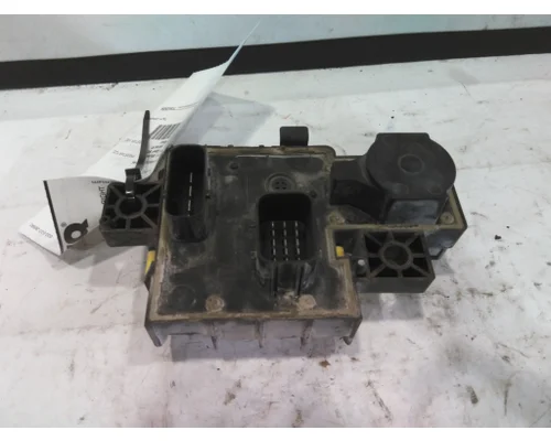 INTERNATIONAL PROSTAR 122 POWERNET DISTRIBUTION BOX (PNDB)