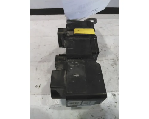 INTERNATIONAL PROSTAR 122 POWERNET DISTRIBUTION BOX (PNDB)