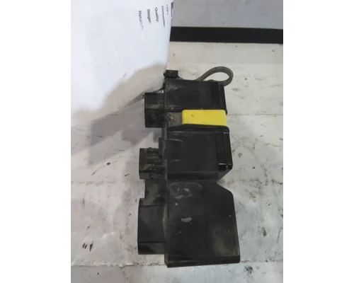 INTERNATIONAL PROSTAR 122 POWERNET DISTRIBUTION BOX (PNDB)
