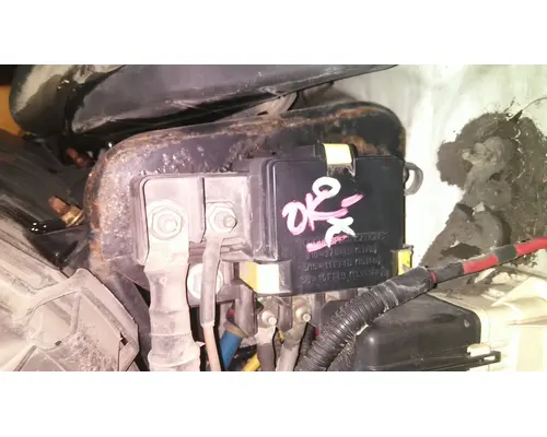 INTERNATIONAL PROSTAR 122 POWERNET DISTRIBUTION BOX (PNDB)