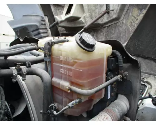 INTERNATIONAL PROSTAR 122 RADIATOR OVERFLOW TANK