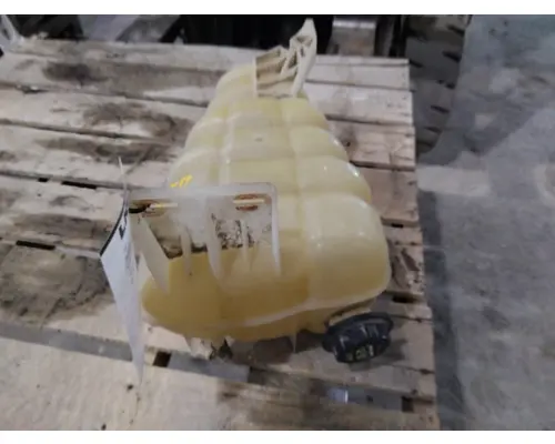 INTERNATIONAL PROSTAR 122 RADIATOR OVERFLOW TANK