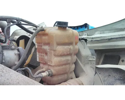 INTERNATIONAL PROSTAR 122 RADIATOR OVERFLOW TANK