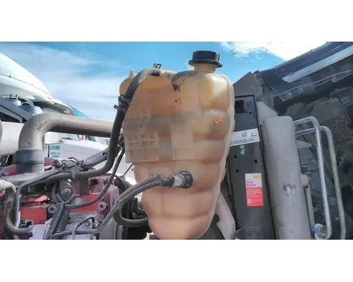 INTERNATIONAL PROSTAR 122 RADIATOR OVERFLOW TANK