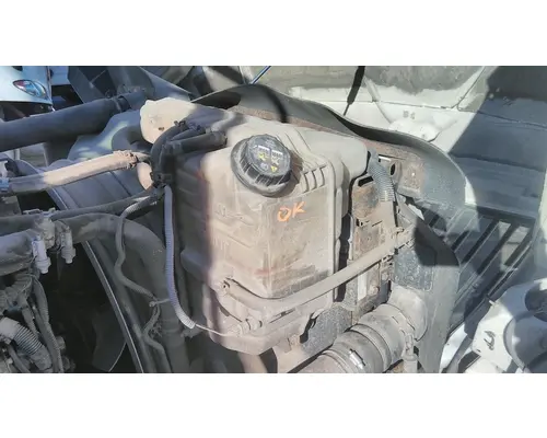INTERNATIONAL PROSTAR 122 RADIATOR OVERFLOW TANK