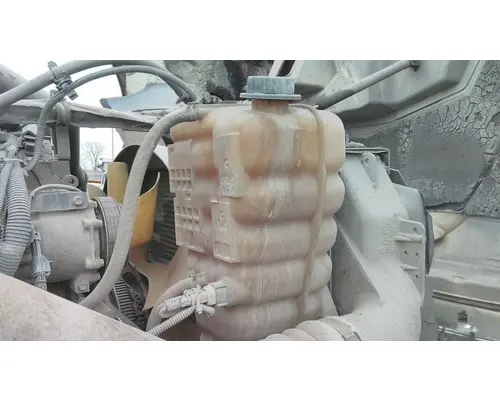 INTERNATIONAL PROSTAR 122 RADIATOR OVERFLOW TANK