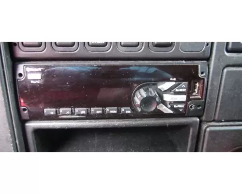INTERNATIONAL PROSTAR 122 RADIO AMFMBLUETOOTH