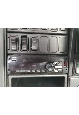 INTERNATIONAL PROSTAR 122 RADIO AM/FM/BLUETOOTH