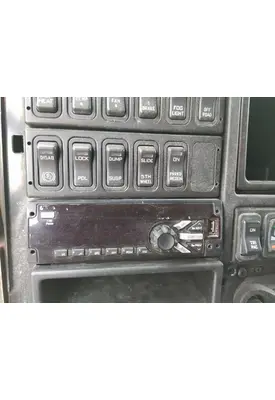 INTERNATIONAL PROSTAR 122 RADIO AM/FM/BLUETOOTH