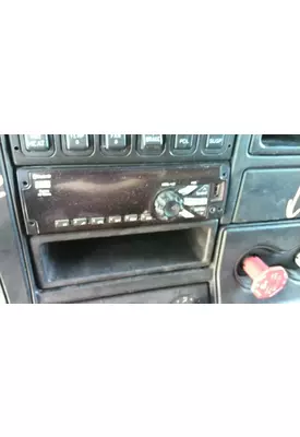 INTERNATIONAL PROSTAR 122 RADIO AM/FM/BLUETOOTH