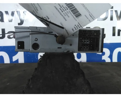 INTERNATIONAL PROSTAR 122 RADIO AMFMBLUETOOTH