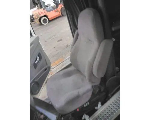 INTERNATIONAL PROSTAR 122 SEAT, FRONT