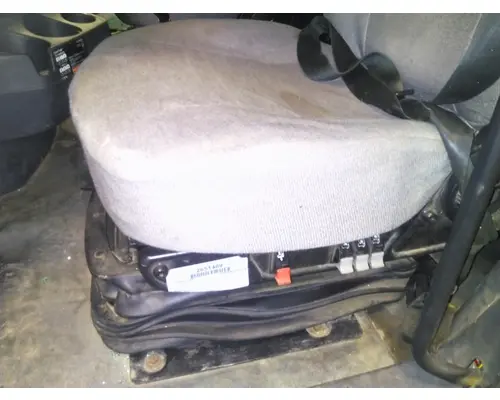 INTERNATIONAL PROSTAR 122 SEAT, FRONT