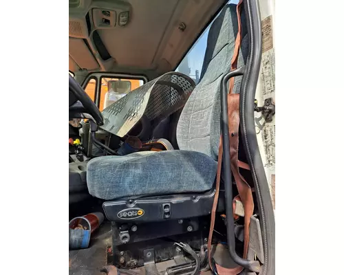 INTERNATIONAL PROSTAR 122 SEAT, FRONT