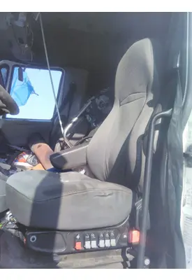 INTERNATIONAL PROSTAR 122 SEAT, FRONT