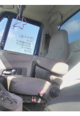 INTERNATIONAL PROSTAR 122 SEAT, FRONT