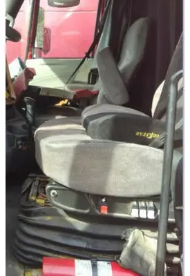 INTERNATIONAL PROSTAR 122 SEAT, FRONT
