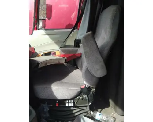 INTERNATIONAL PROSTAR 122 SEAT, FRONT