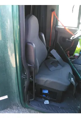 INTERNATIONAL PROSTAR 122 SEAT, FRONT